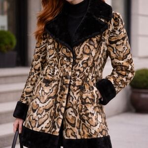 Vintage Faux Fur Leopard Print Coat with Black Trim Medium-Large